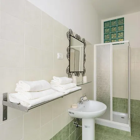 Bed and breakfast Art & Industry 2*